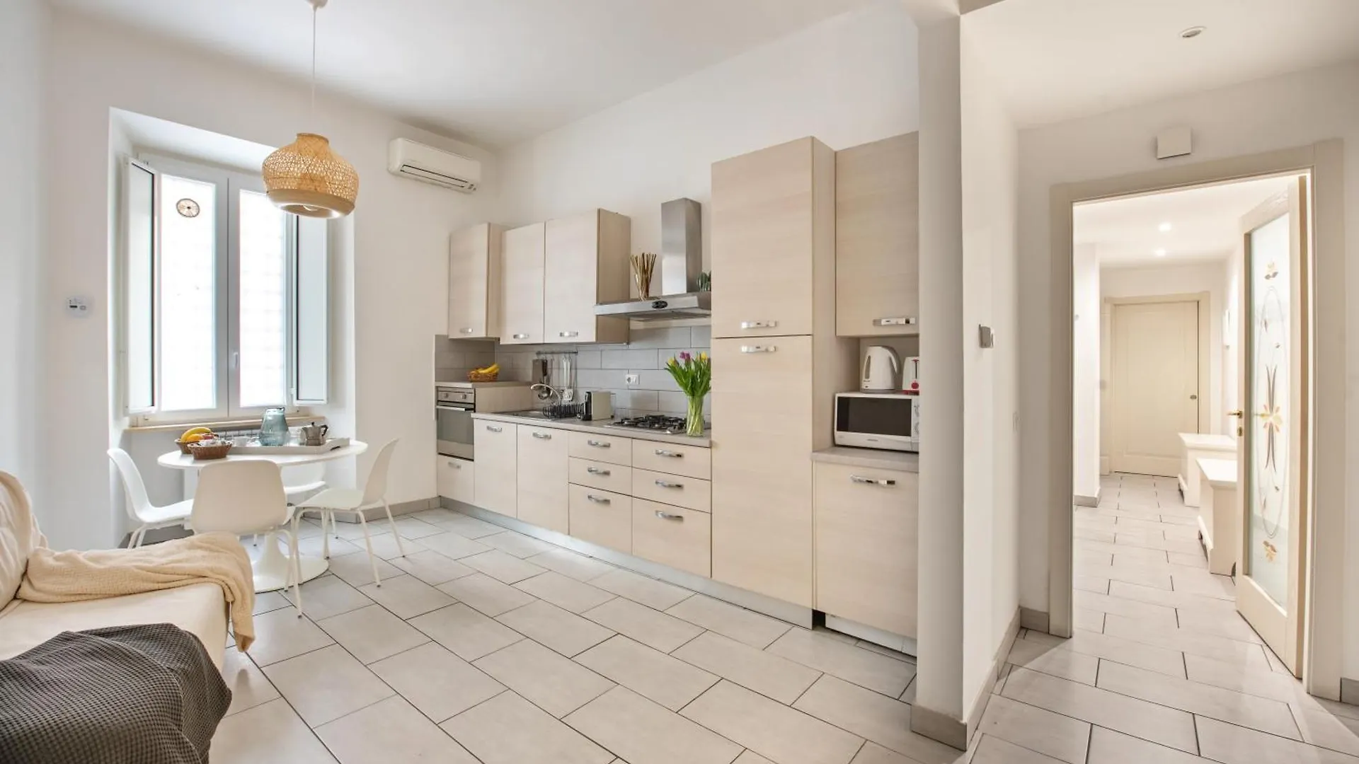 Family Apartment Vatican 0*, Rome Italy